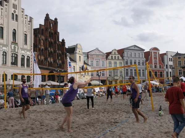 Für gemeinnützige Zwecke: 20 Jahre Round Table-Cup in Wismar
