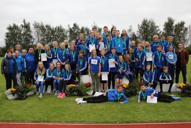 Erfolgreicher Saisonabschluss für die Leichtathleten des 1.LAV Rostock
