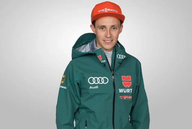 Fahnenträger des deutschen Olympia-Teams in PyeongChang: Der Nordische Kombinierer Eric Frenzel. Foto: Deutscher Skiverband