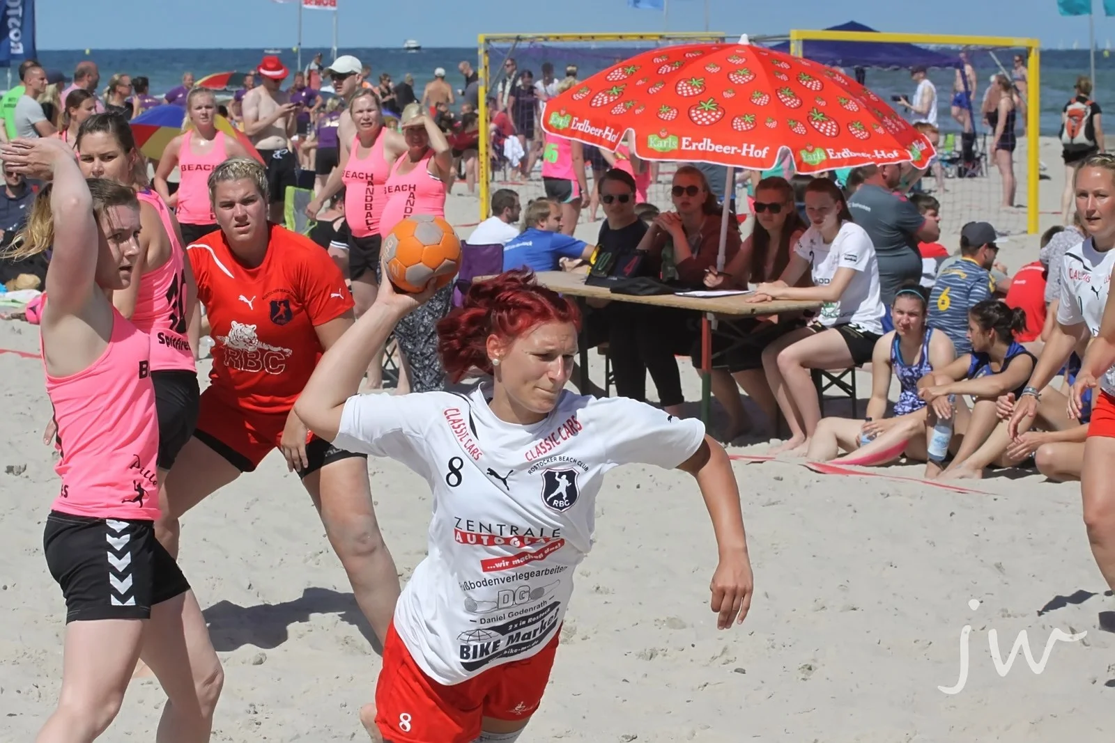 Beachhandball-Tage in Warnemünde wieder mit Rostocker Beach Club
