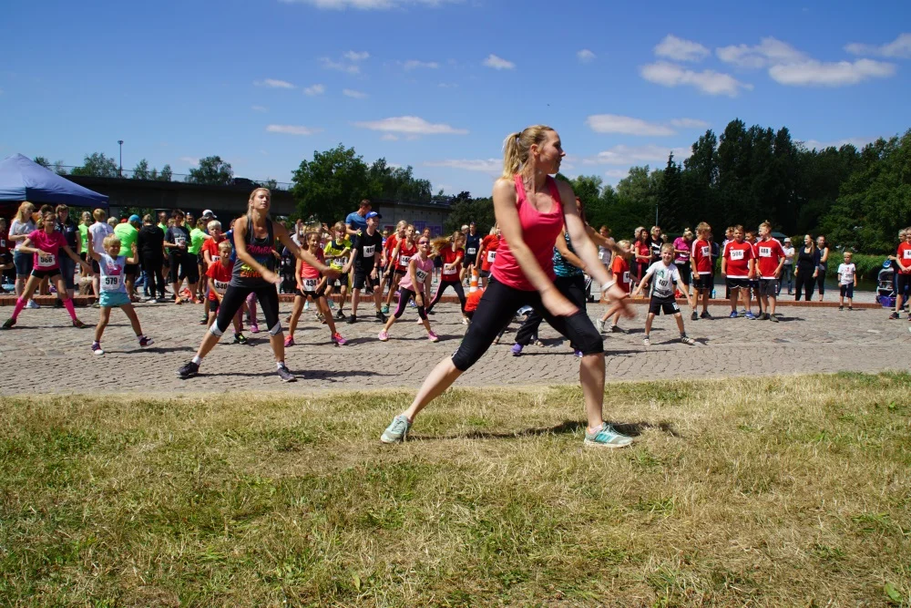 Laufen, Walken, Schwimmen und Skaten beim 3. Anklamer Sporttag