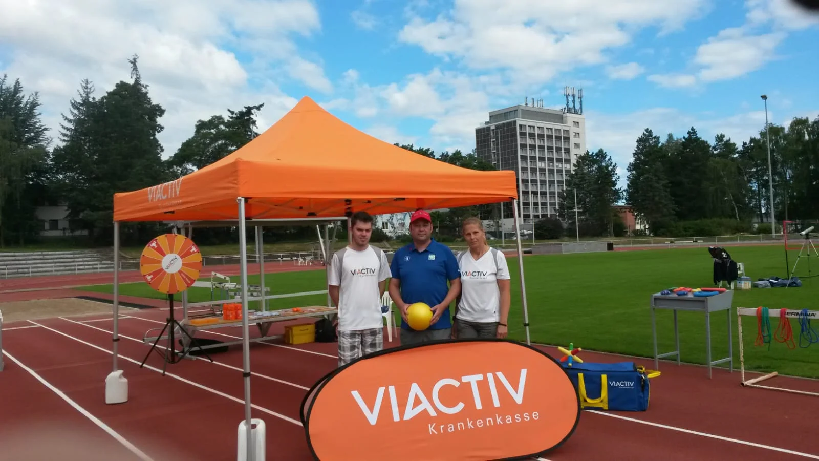 Das Foto zeigt Maximilian, Andreas und Anke Heise. Foto: SC Laage