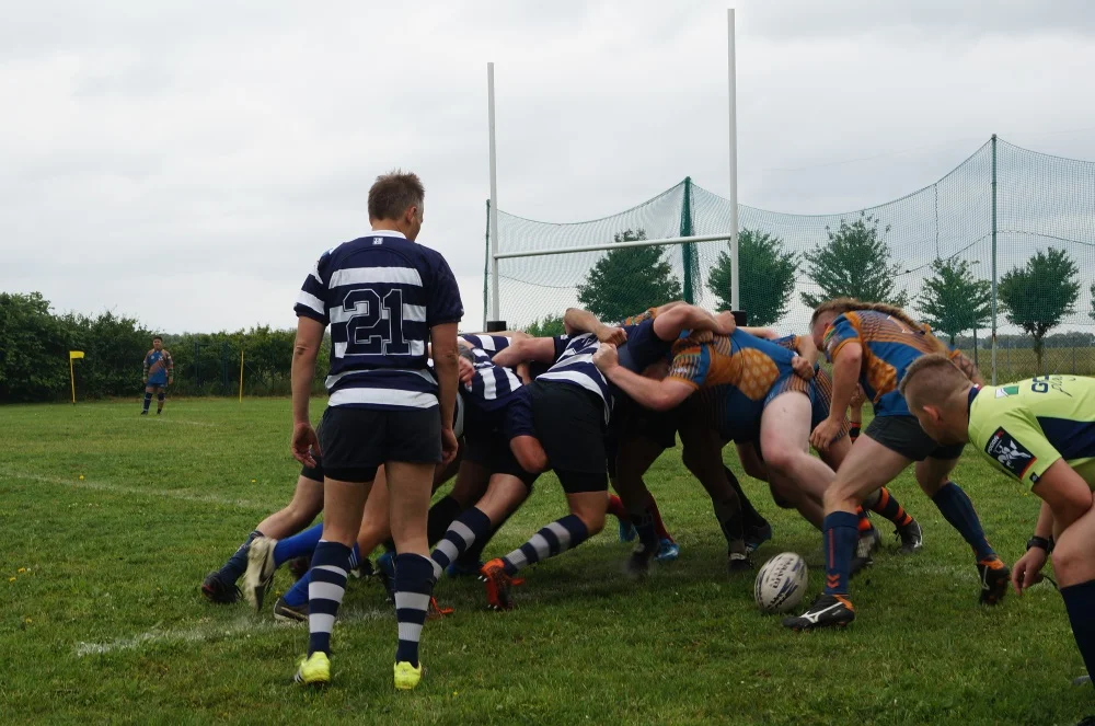 Rugbyspieler aus MV messen sich in Rostock