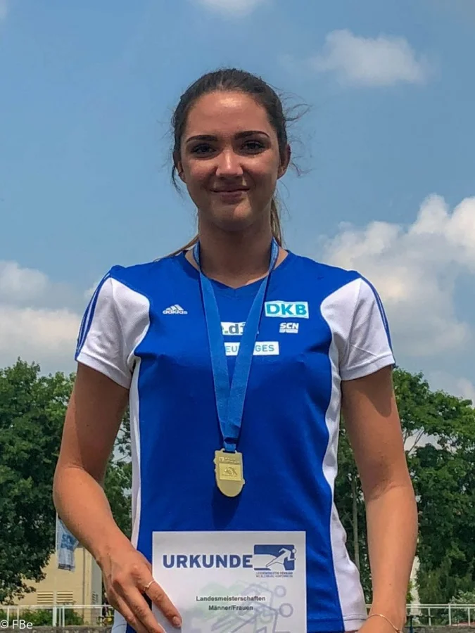 Sophie Weißenberg (SCN) gewinnt bei der U23-DM Gold im Weitsprung (Foto: SCN)