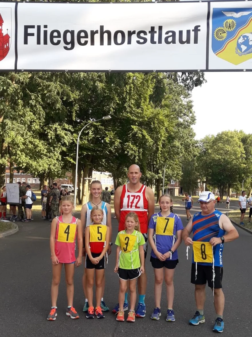 Das Foto zeigt die Abordnung des SC Laage. Foto: Christine Boldt