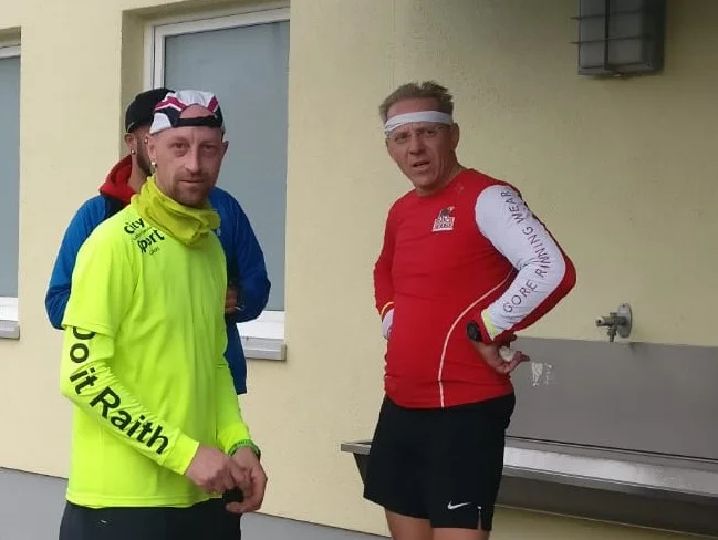 Das Foto zeigt Laager Läufer im Ziel. Foto: Falk Bartusch