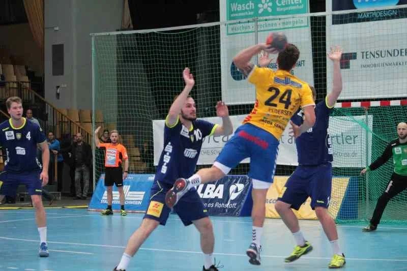 Stiere gewinnen gegen Rostock mit 26:25