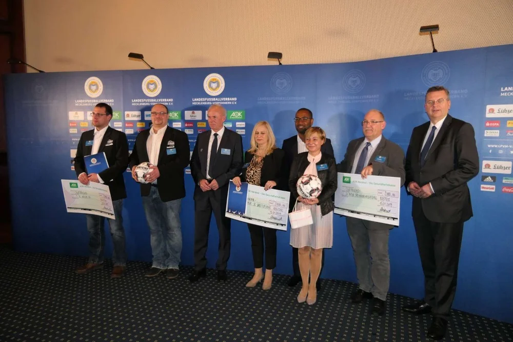 Integrations- und Vielfaltspreis geht nach Neubrandenburg, Greifswald und Schwerin