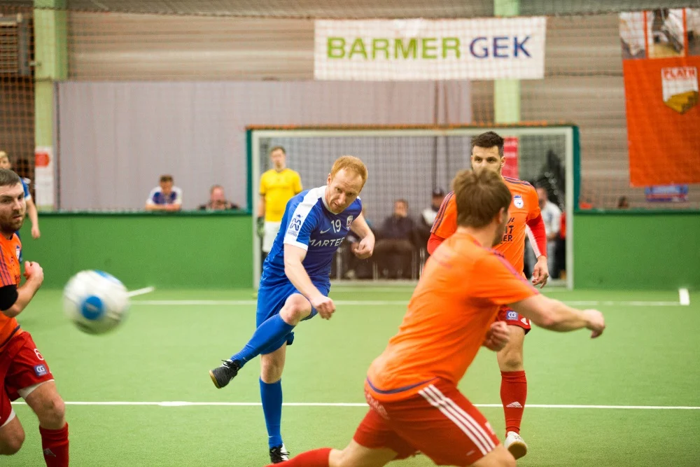 Fußball als Zeichen gegen Blutkrebs