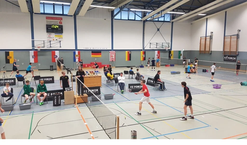 Luca Wiechmann (Schwerin) und Eric Tilch (Hamburg) gehören zu Deutschlands besten U15-Doppeln. FOTO: BSC 95 Schwerin