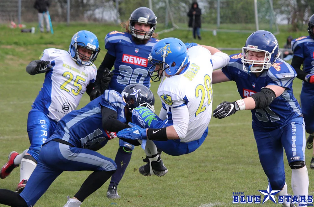 Blue Stars erarbeiten sich den ersten Sieg 2019