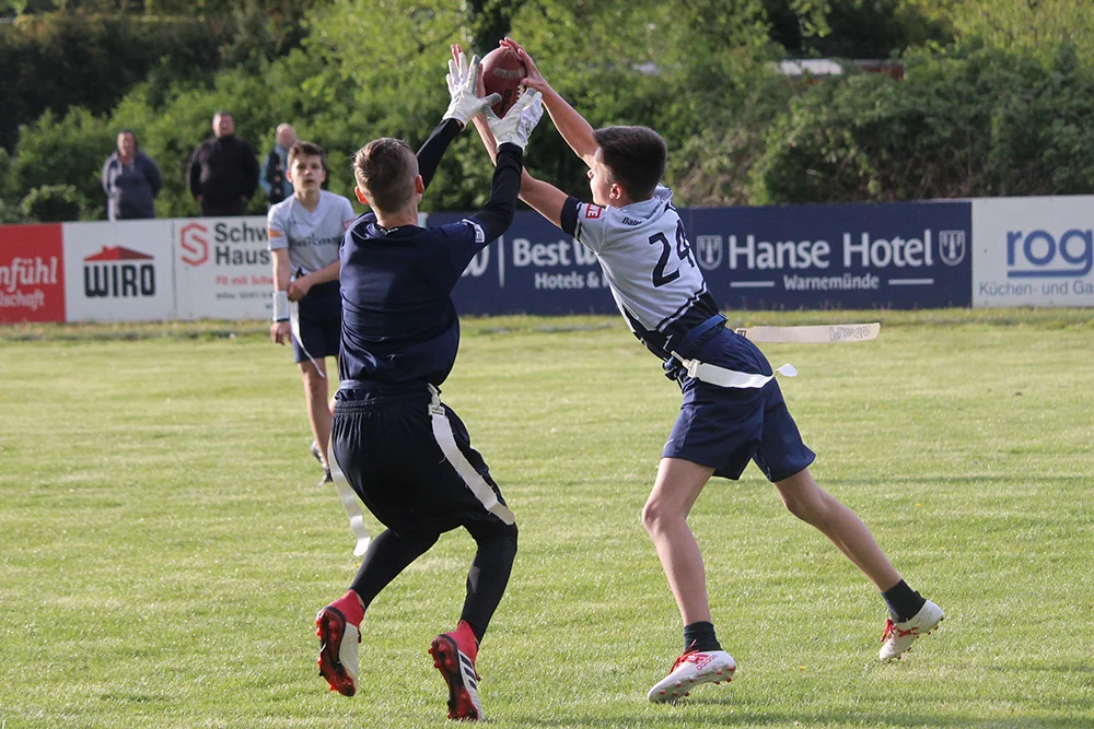 Saisonstart für die Blue Stars-Junior und Senior Flags