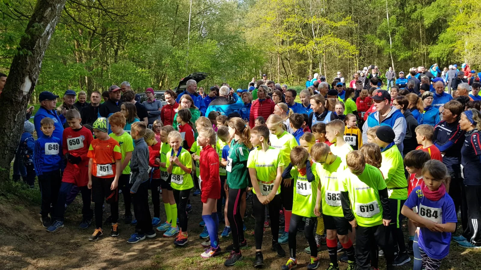 Das Foto zeigt den Start des Schnupperlaufes. Foto: Christine Boldt