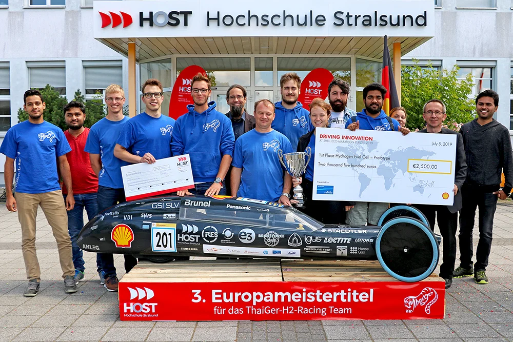 Das Gewinner-Team ThaiGer der Hochschule Stralsund. Foto: © Claudia Rahn / Hochschule Stralsund Das Gewinner-Team ThaiGer der Hochschule Stralsund.