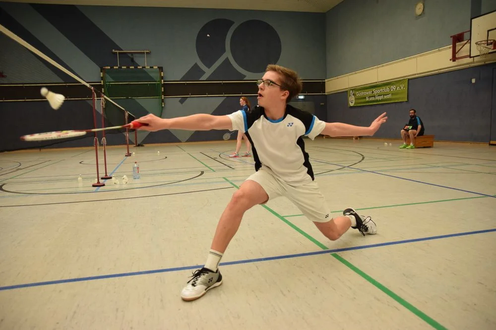 Luca Wiechmann kührte sich zum zweifachen Norddeutschen Meister. Archivfoto: © BSC 95 Schwerin 2x Gold und 1x Silber für Luca Wiechmann (BSC 95 Schwerin) bei der Norddeutschen Meisterschaft U15. Im Ausfallschritt - Archivfoto: BSC 95 Schwerin