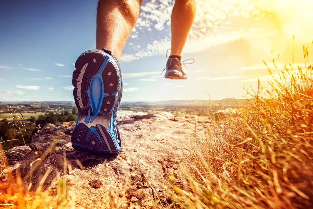 Symbolbild Trailrunning Schuhe im Einsatz | Stockfoto: envato elements