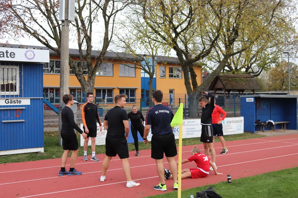 Erwärmung vor dem Lauftest. Foto: Schiedsrichterausschuss KFV WM