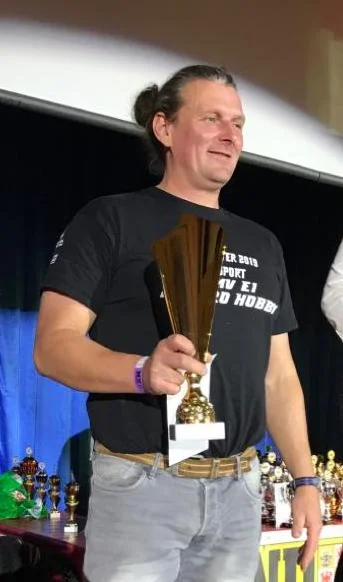 Ronny Thoms (MC Bergring Teterow), Titelgewinner in der Klasse S40+Foto: Bernd Weldner Ronny Thoms (MC Bergring Teterow), Titelgewinner in der Klasse S40+ Foto: Bernd Weldner