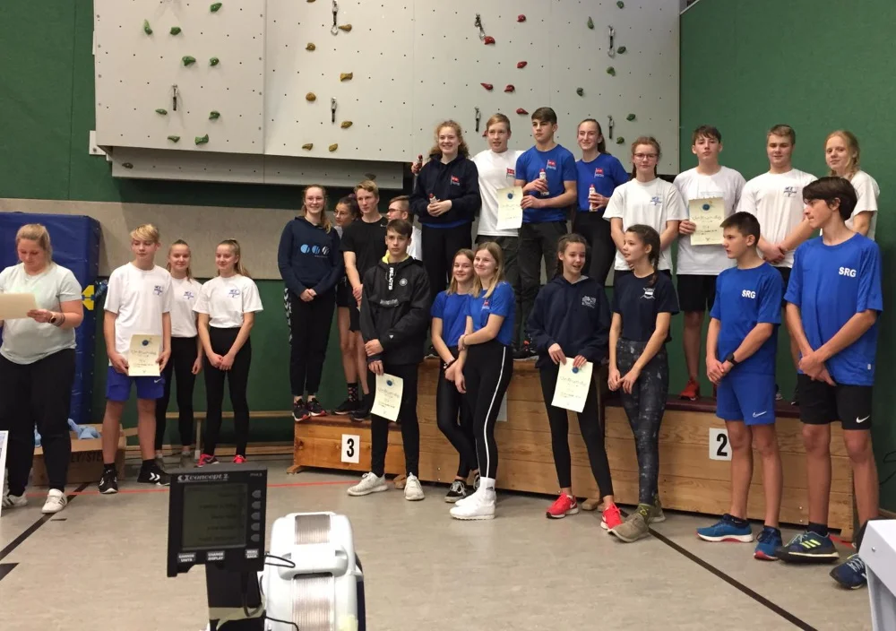 Landesmeisterschaft im Ergometerrudern: Die RRC-Mannschaft holt den Titel in der Vereinswertung. Foto: Rostocker RC