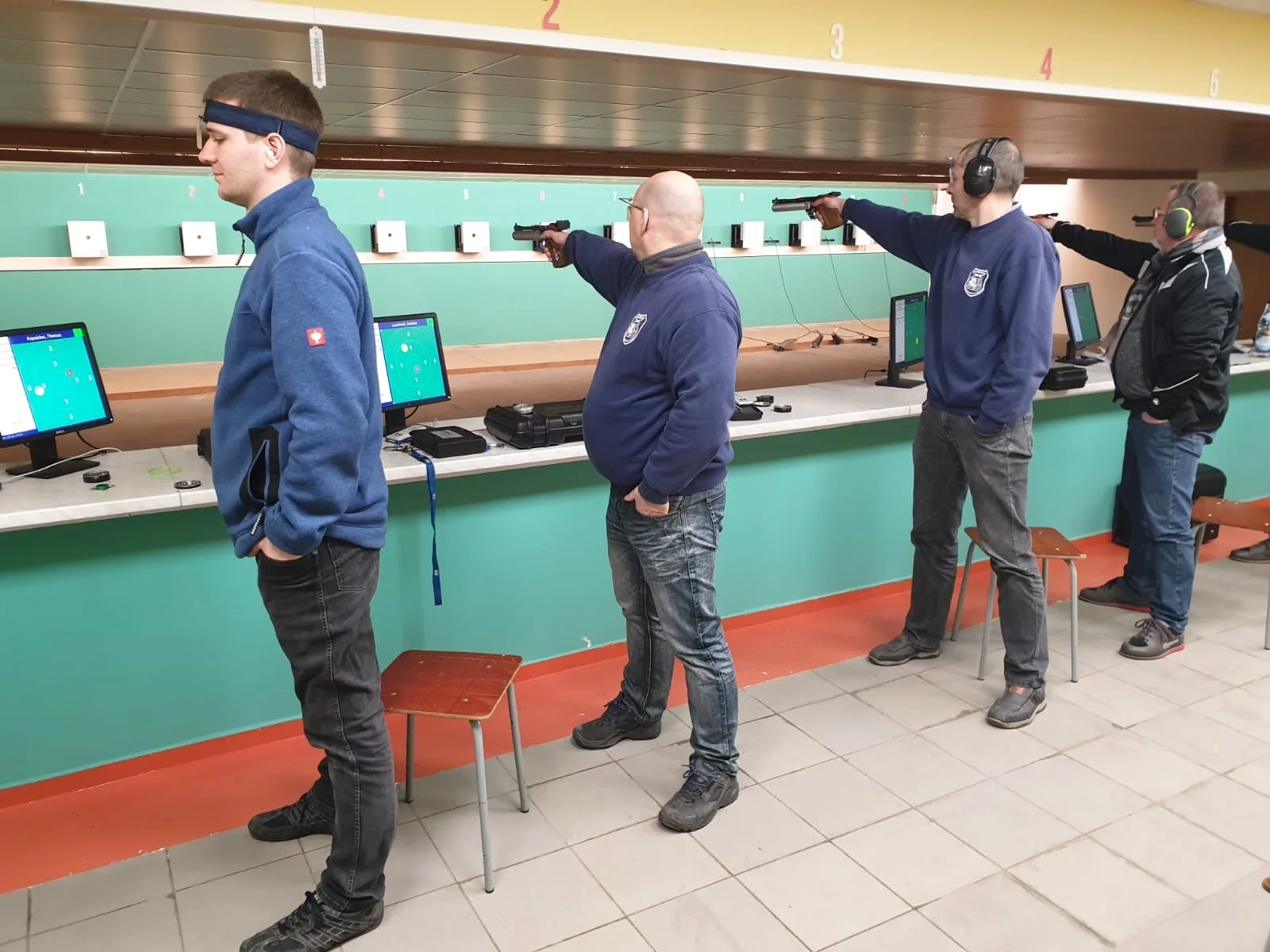 Zwei Tage lang wurde mit Ruhe und Konzentration um jeden Ring gekämpft. Foto: Ausrichter Über 11 Kreismeistertitel 2020 konnte sich die Schweriner Schützenzunft freuen. Foto: Ausrichter