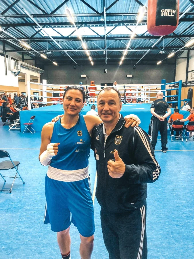 Sarah Scheurich und Trainer Michael Timm Foto: ©️- Boxclub TRAKTOR Schwerin