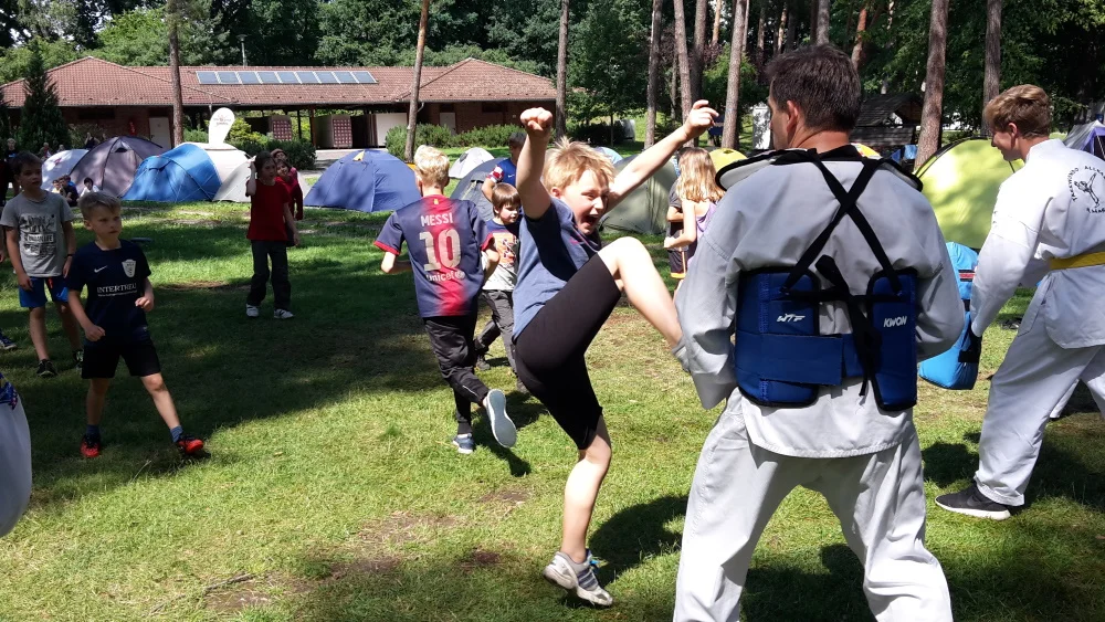 Spaß und Bewegung garantiert - beim Aktivcamp mit der Sportjugend Vorpommern-Rügen. Foto: Sportjugend VR