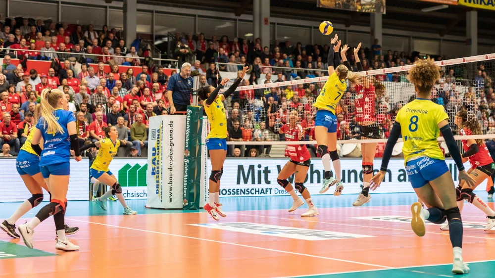 VBL-Tabellenführer SSC Palmberg Schwerin im Angriff | Foto: Eckhard Mai