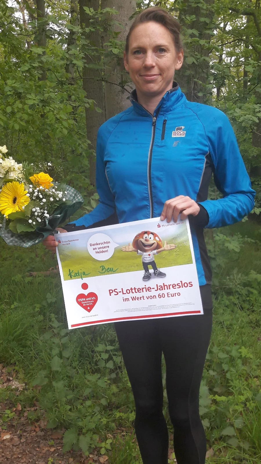 Das Foto zeigt Katja Beu nach ihrer Ehrung. Foto: André Stache