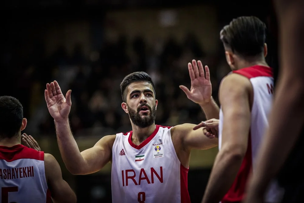 „Bester Guard Asiens” unterzeichnet bei den Rostock Seawolves