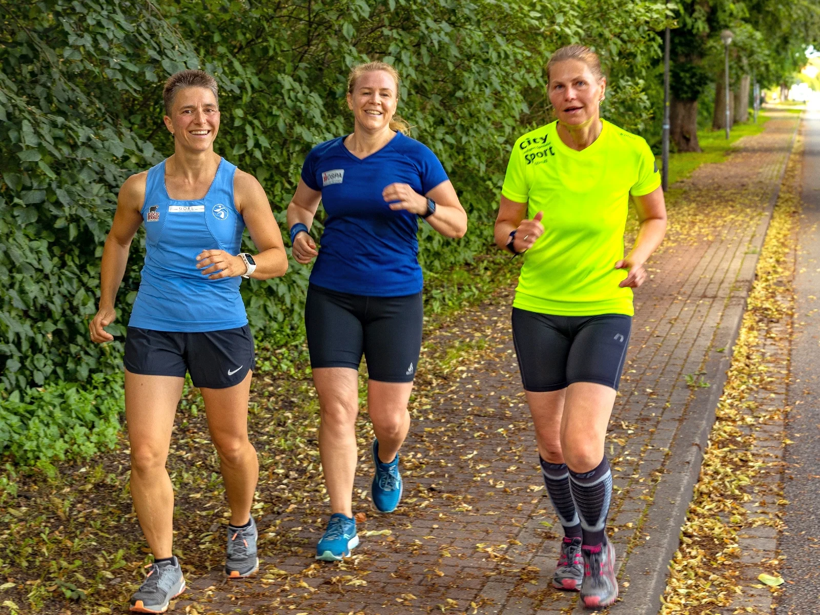 Das Foto zeigt Laager Ausdauersportler in ihrer Heimatstadt. Foto: Ralf Sawacki