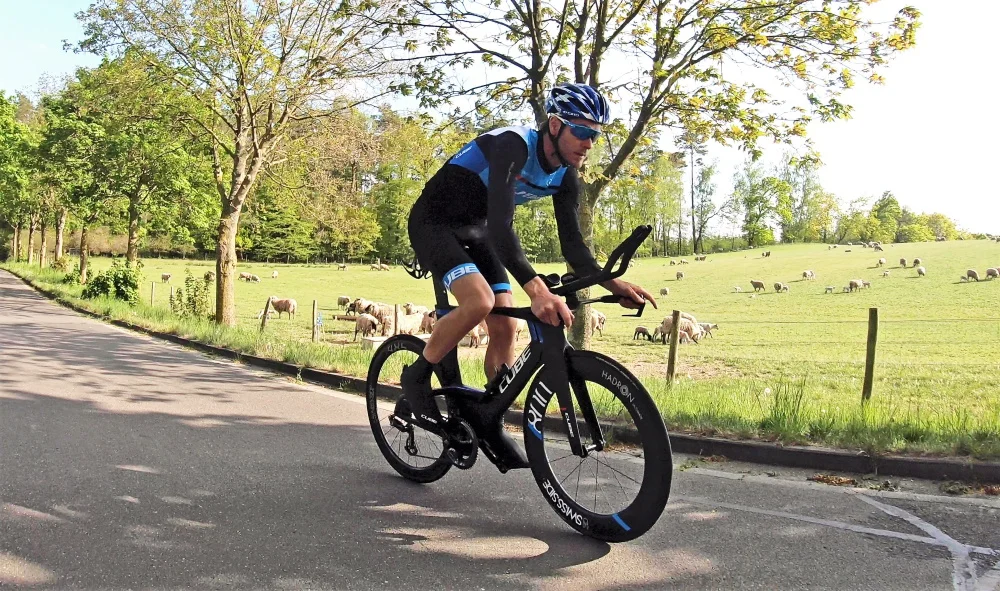 Michael Raelert beim Training – Foto: © Raelert-Brothers Der Rostocker Triathlet Michael Raelert beim Training - Foto: Raelert-Brothers