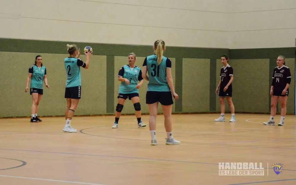 Laager SV 03 Frauen - Ribnitzer HV