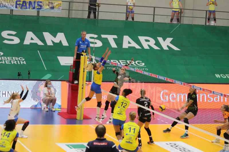 SSC schlägt im Pokalviertelfinale Aachen mit 3:0