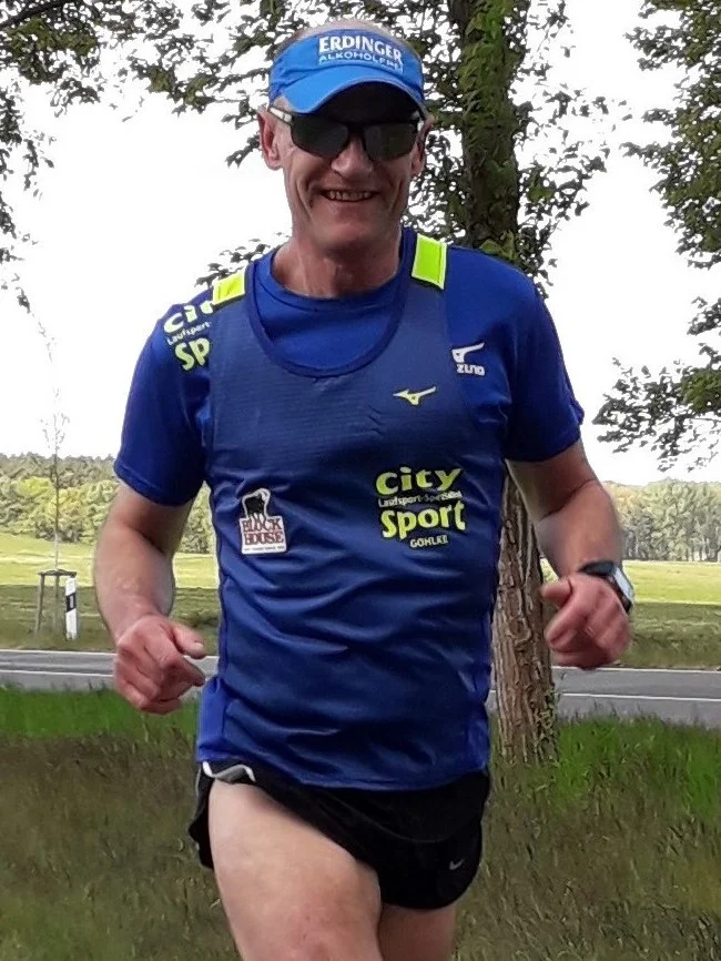Das Foto zeigt den erfolgreichsten Laager Marathonläufer, Bernd Jänike. Foto: Silke Jänike