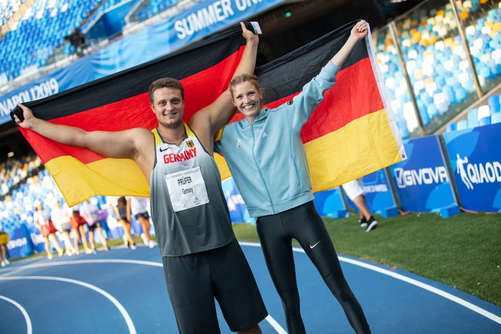 Auch 2025 sollen sich deutsche Sportlerinnen und Sportler wie 2019 in Neapel Imke Onnen (Hochsprung) und Henning Prüfer (Diskuswurf) über Medaillen freuen © Arndt Falter 