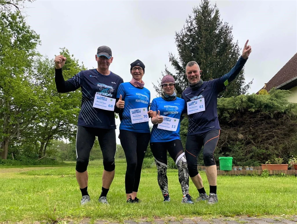 Die Rostocker Küstencrew mit Heiko, Sylvia, Manuela und Jörg lief für Bäume in Rostock (v.l.) | Foto: privat Die Aktion "Mein Lauf für Rostock" hat fast 500 (!) Bäume für Rostock erbracht.