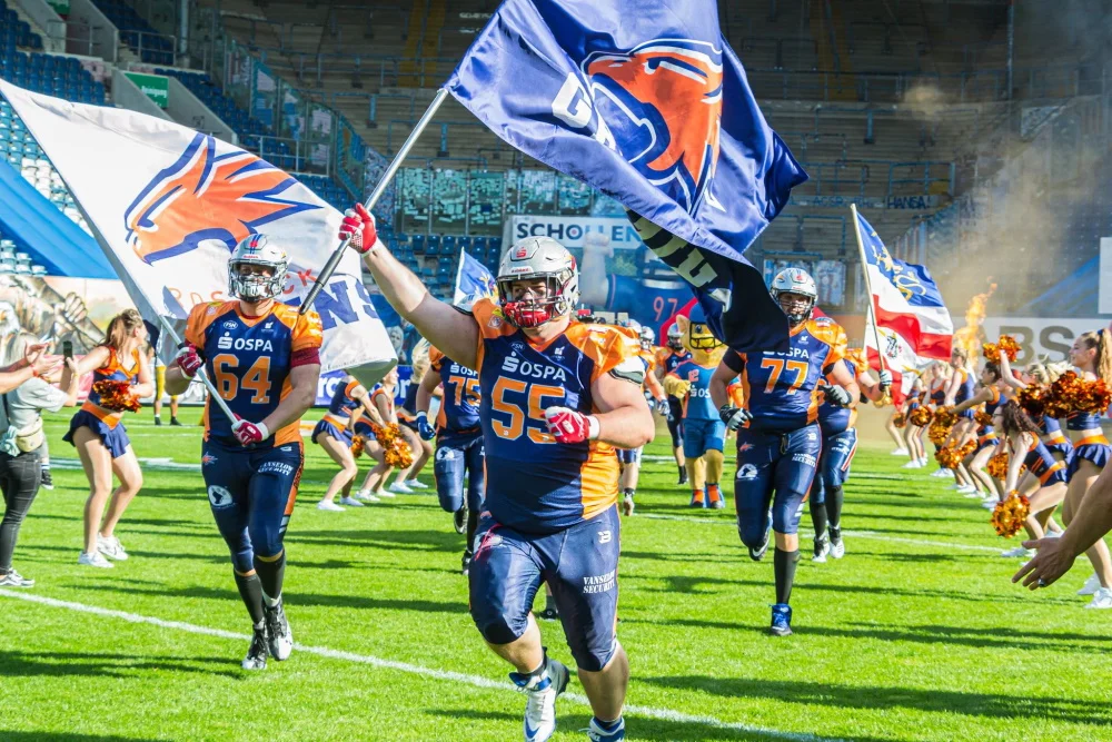 Einlauf der Griffins ins Ostseestadtion | Foto: Griffins Media Team