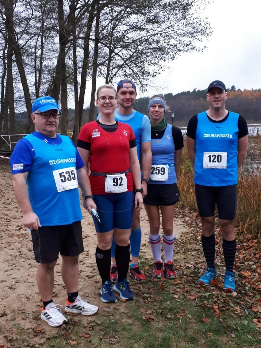 Das Foto zeigt die Laager Aktiven vor dem Start. Foto: Heike Knabe