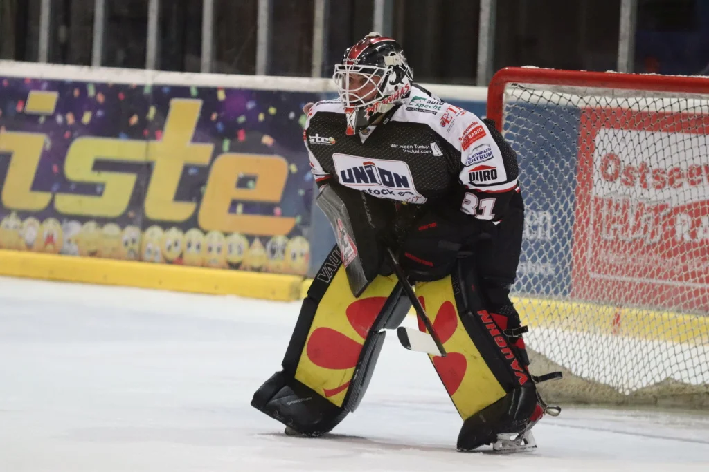 Eishockey Torwart der Rostock Piranhas | Foto: Susann Ackermann, REC
