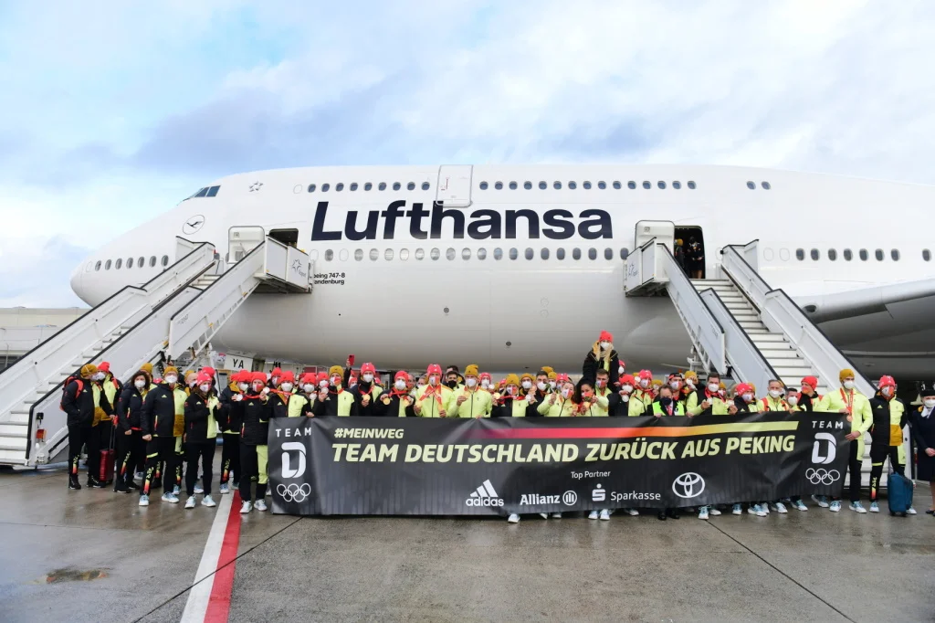 Team Deutschland zurück aus Peking | Flughafenbild: © Team Deutschland/Frank May