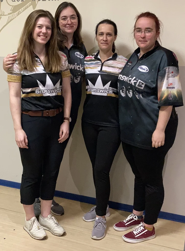 Die Bundesligamannschaft in der Besetzung für Jena: von links Florentine Burmeister, Katja Poblenz, Stefanie Rose, Maike Poblenz | Foto: Harriet Hagemann im Auftrag 1. BC Rostock Bundesligamannschaft des BC Rostock in Jena