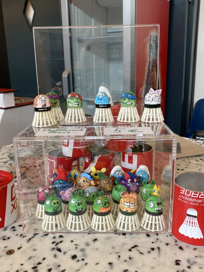 Für den guten Zweck wechselten auch etliche Shuttlecockminis den Besitzer (Foto: GSC 09)