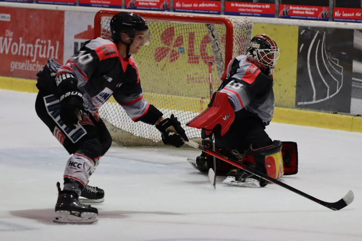 Spielszene der Rostocker Piranhas | Rostocker Eishockey Club e.V.