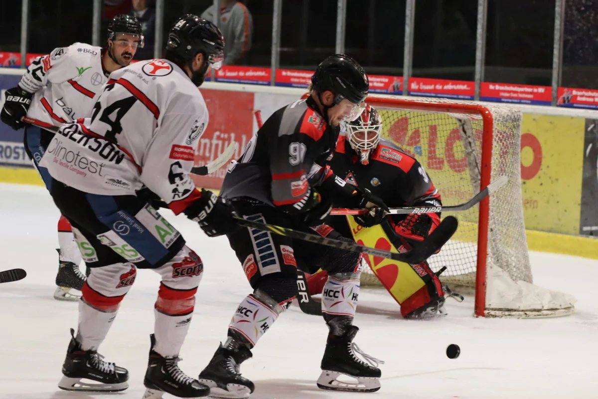 Piranhas gegen Tabellenspitze