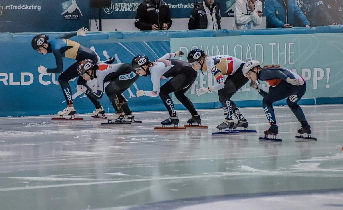Betty Moeske und Svea Rothe (ESV Turbine Rostock) feierten ihre Premiere auf dem Weltcup in Dresden. (Foto: Fabian Braun)