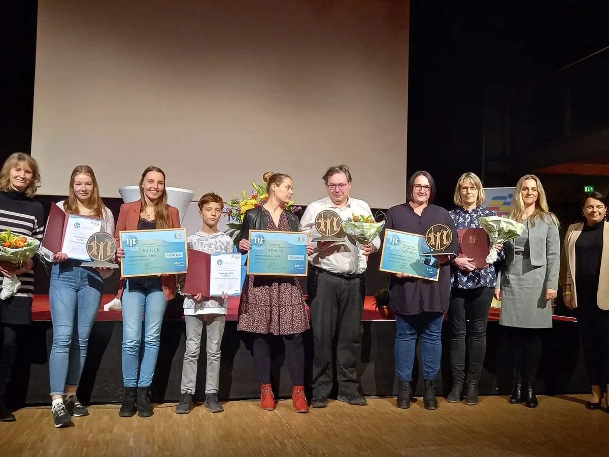 Große Ehrung für Rostocker Schachverein