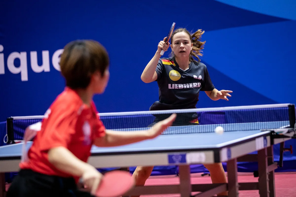 Alena Lemmer und das deutsche Damenteam verlieren ihr Vorrundenspiel gegen Taiwan und ziehen ins Achtelfinale des Teamwettbewerbs bei der Universiade 2019 in Neapel ein. 5. Juli 2019,. Foto: © Arndt Falter
