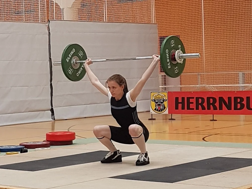 TSV-Athletin beim Reißen Foto: TSV Schwerin