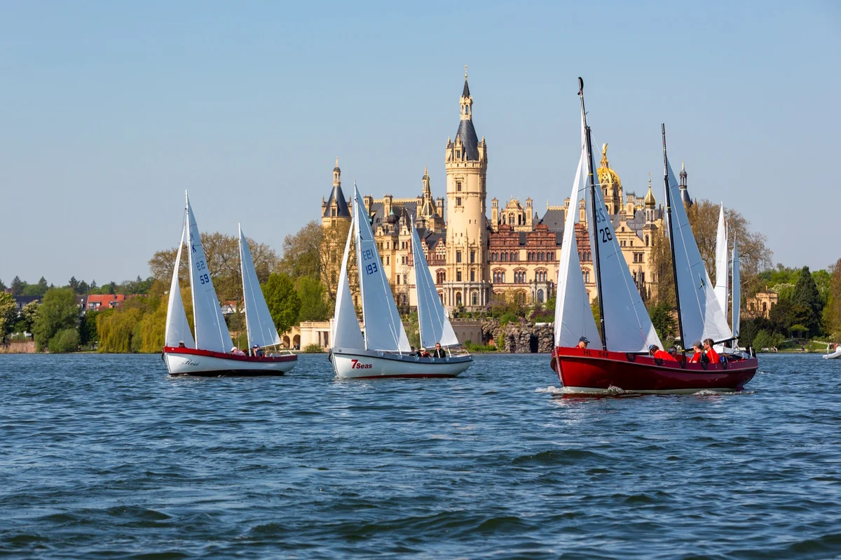 Schweriner Marineclub richtet 33. Marathonregatta aus