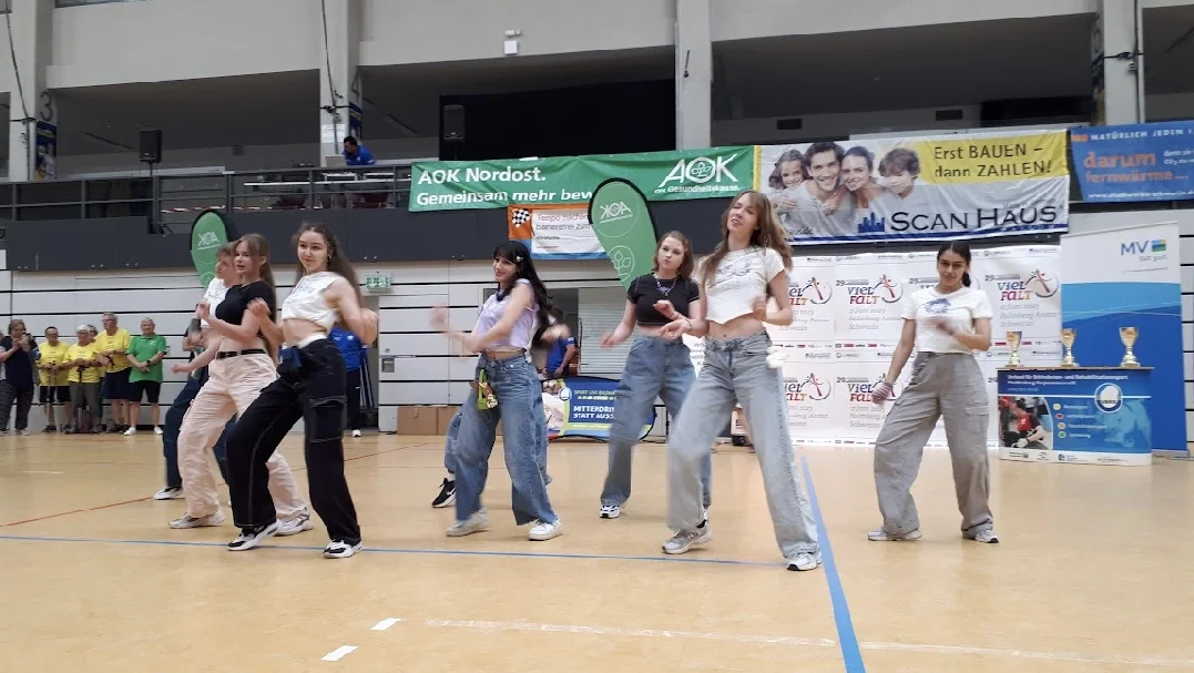 Eine Tanzshow rundete das Programm ab. (Foto: VBRS MV)